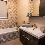 Bugibba - Luxury Seafront, Only For Family * 圣保罗湾城