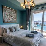 公寓 Bugibba - Luxury Seafront, Only For Family *
