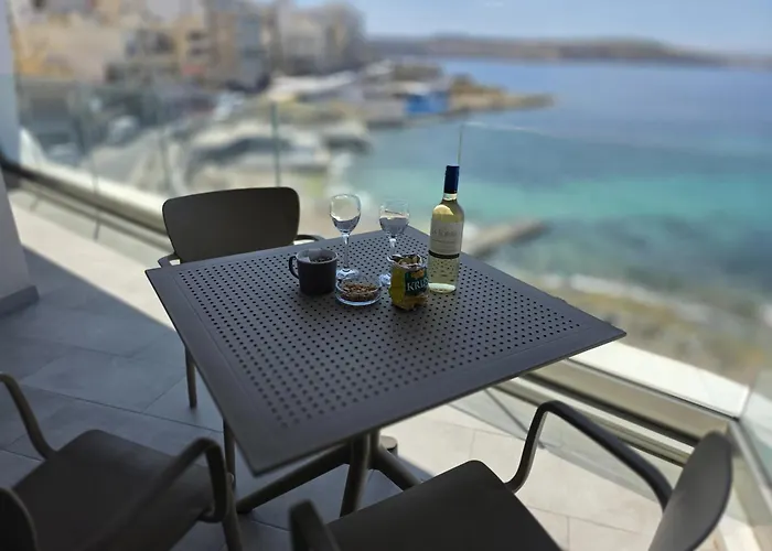 Apartament Bugibba - Luxury Seafront, Only For Family St Paul's Bay