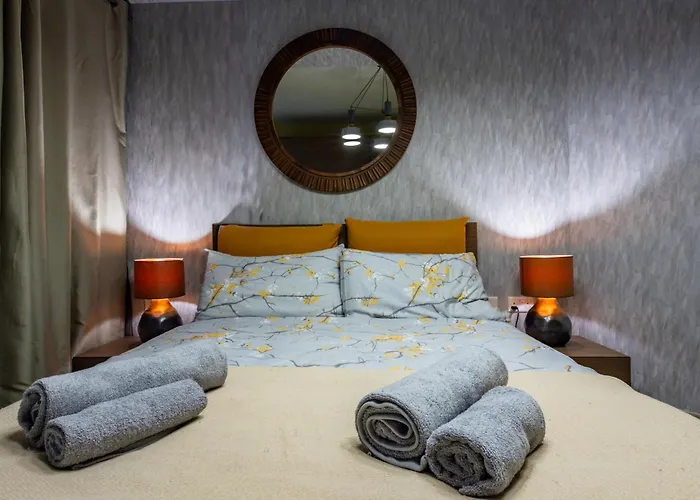 Bugibba - Luxury Seafront, Only For Family